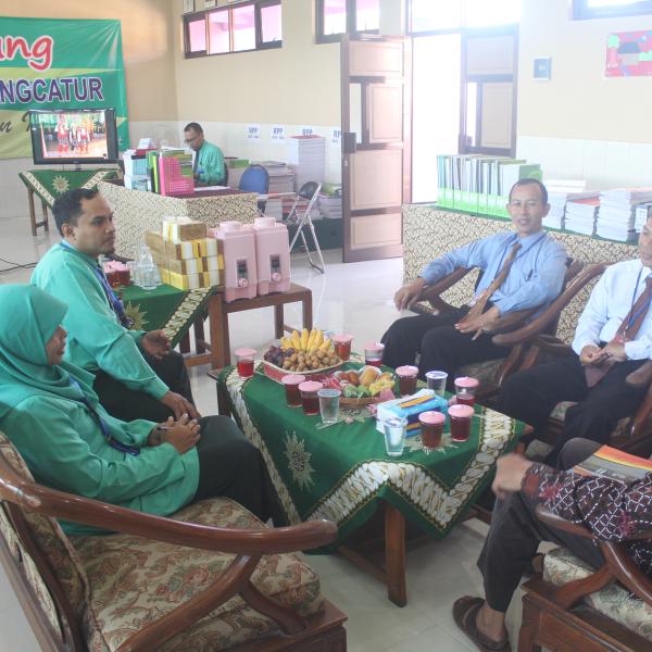 Akreditasi SDMUHCC 2016