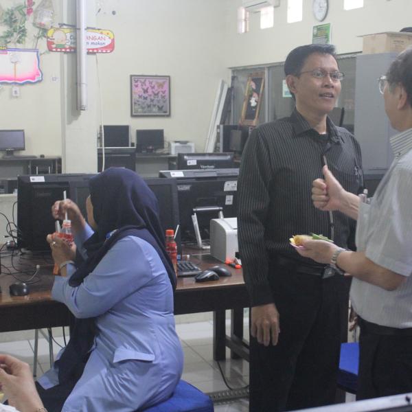 Kunjungan Mr. Sugimoto JICA ICT EQEP Evaluator