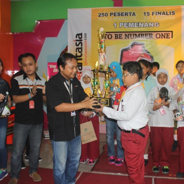 Lomba Game Fantasia 2015