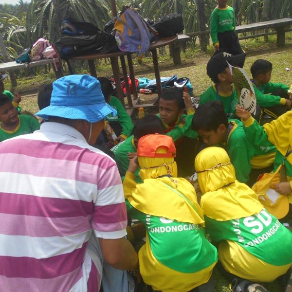 Outbond Kelas 1 Sabila Farm Kebun Buah Naga 2017