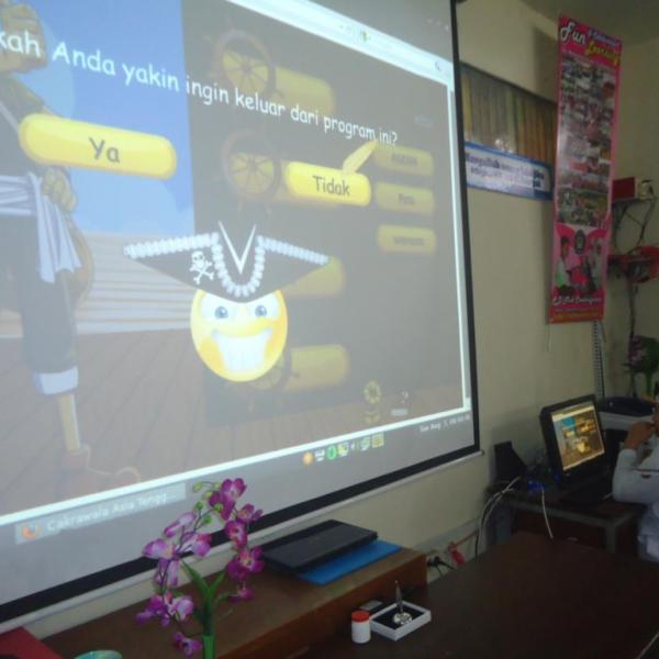 Pembelajaran IPS Asean dengan ICT Eqep - sdmuhcc-UNY