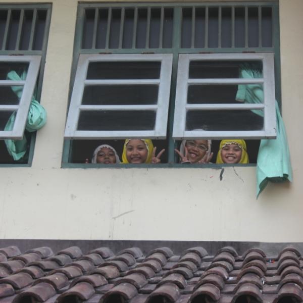 Pembelajaran di Pasar Condongcatur Kelas 3C
