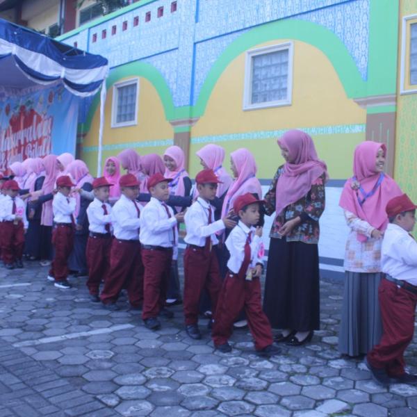 Syawalan Siswa (Masuk Perdana Tahun Pelajaran 2017-2018)