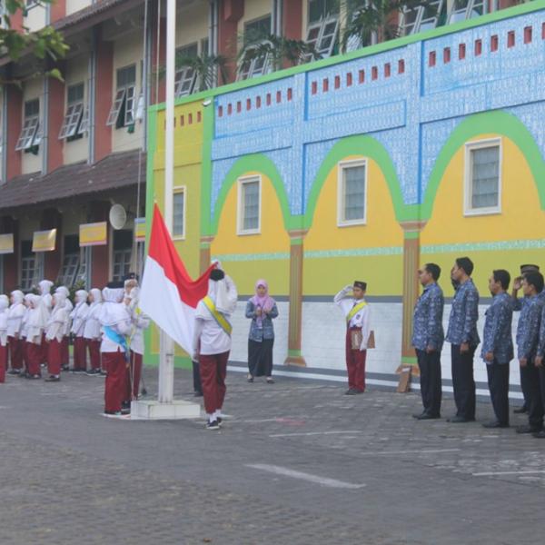 Upacara 17 Agustus 2017 HUT RI Ke 72