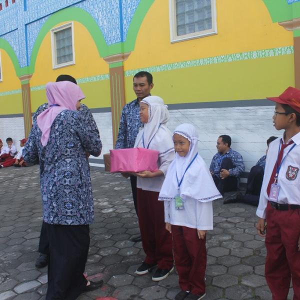 Upacara 17 Agustus 2017 HUT RI Ke 72