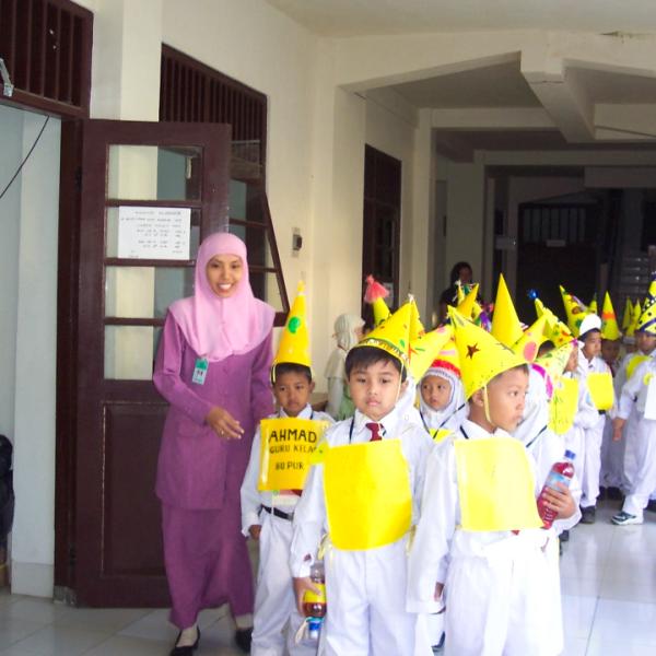 kegiatan-belajar-mengajar-menyenangkan-di-sdmuhcc