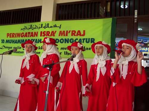 peringatan-isro-miroj-sd-muhammadiyah-condongcatur-group