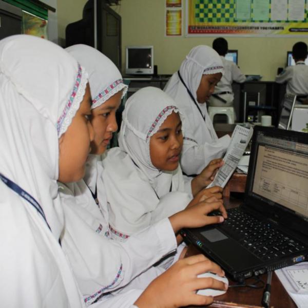 komputer-multimedia-pembelajaran