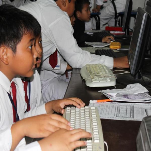 komputer-multimedia-pembelajaran