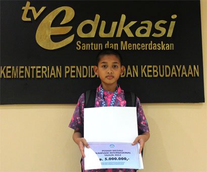 2juara-medali-perak